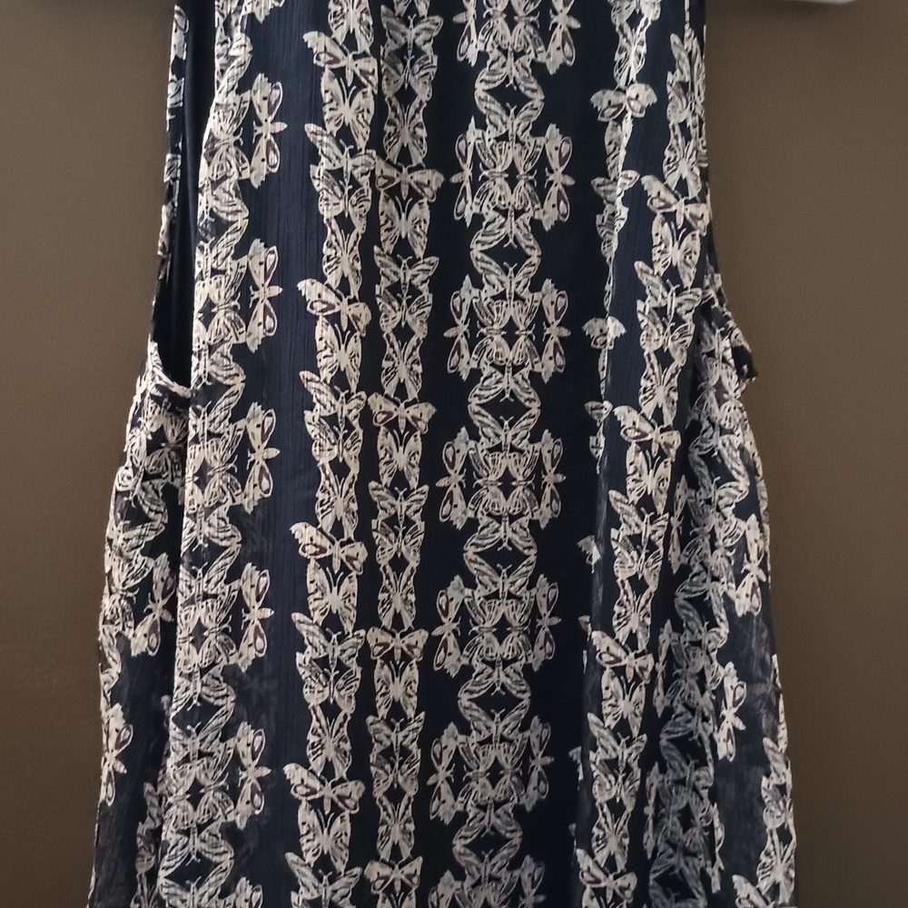 Sonoma Navy and Cream Moth/Butterfly Top